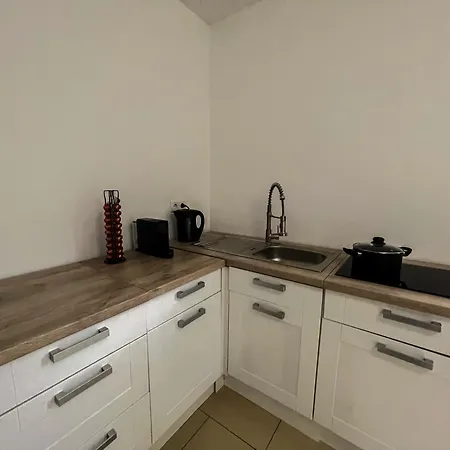 Apartment City - Parkplatz - Netflix Paderborn