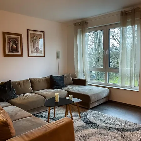 - Parkplatz - Netflix *