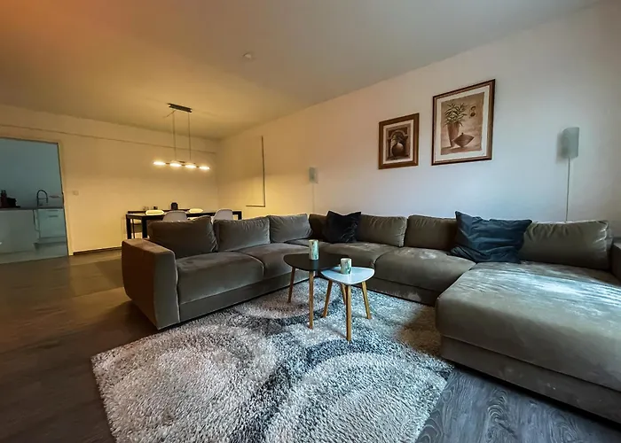 Lejlighed - Parkplatz - Netflix *